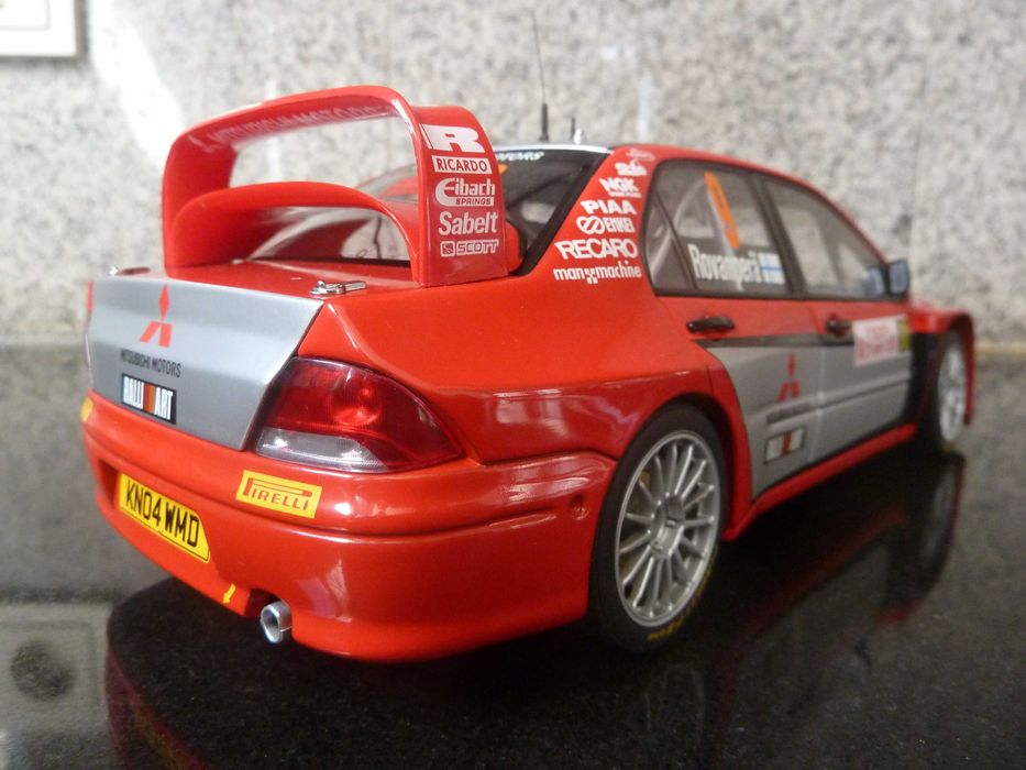 オートアート1/18 三菱ランサー WRC05 PANIZZI ＃10 オートアート1/18 三菱ランサー WRC05 PANIZZI ＃10 オートアート1/18