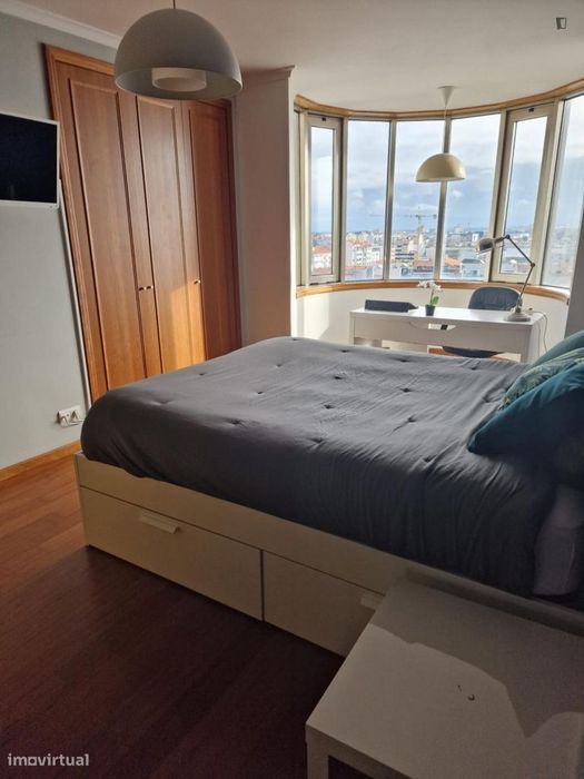 Quarto - localizado em Aveiro