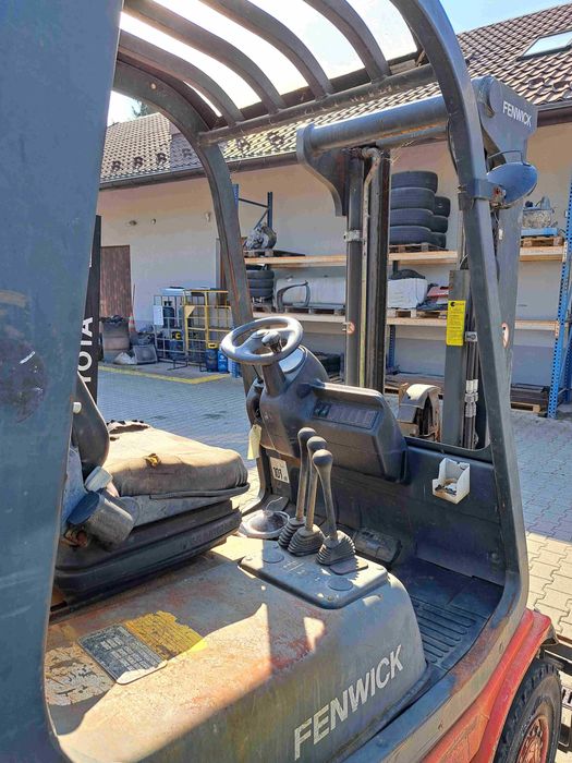 Wózek widłowy Linde H25T, 2,5t, LPG, 2002r, Duplex 3,2m, przesuw b.