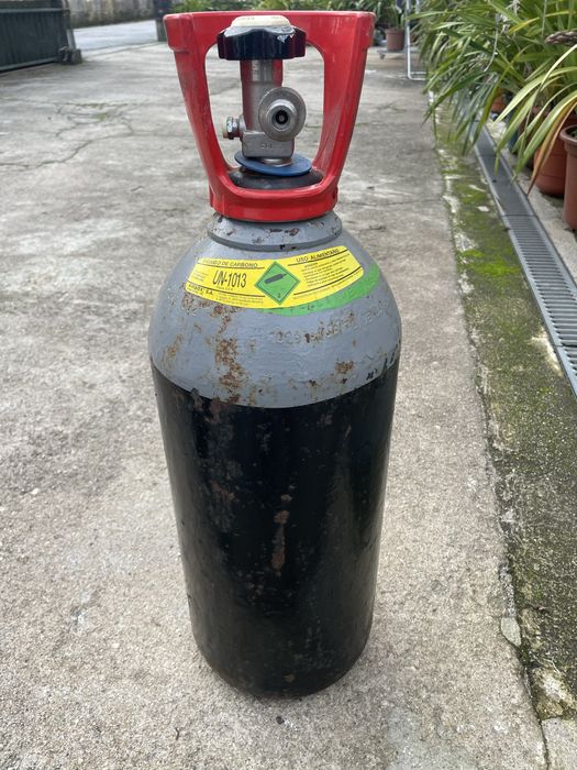 Botija CO2 vazia