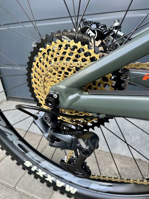 Карбоновий Focus Sam 8.8 27.5 Sram XX1 Gold 170/170 Magura MT5 Fox