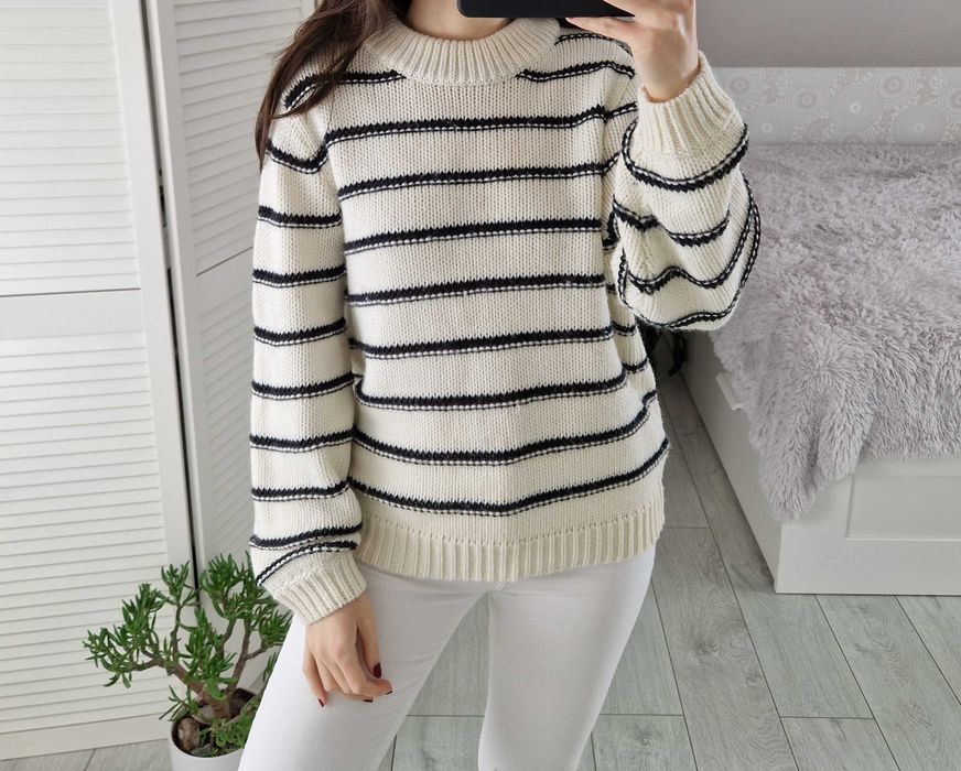 Shein kremowy sweter w paski M