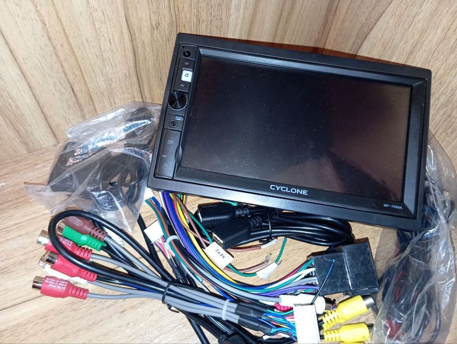 Автомагнітола Cyclone MP-7099A