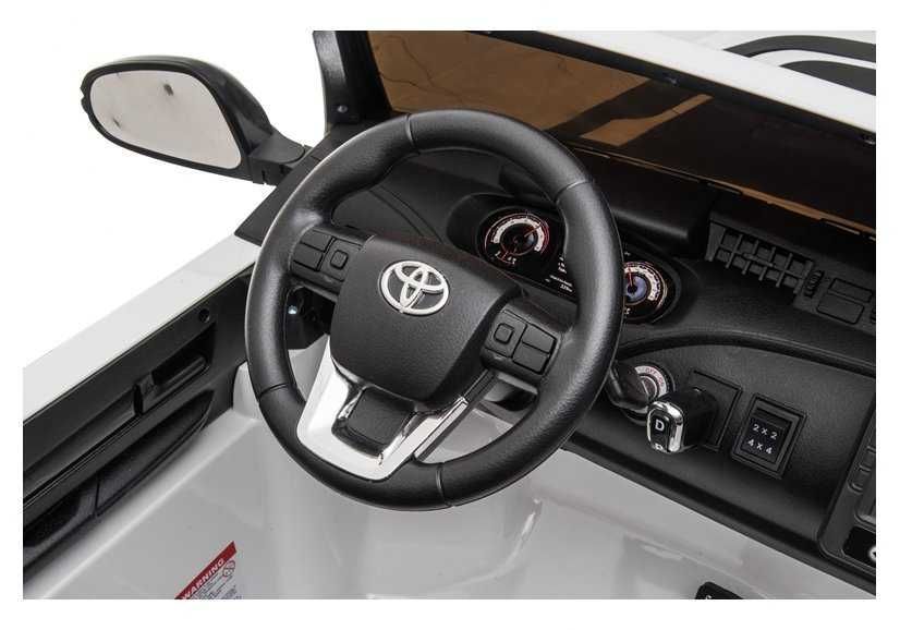 Pojazd Elektryczny dla Dzieci - Toyota Hilux Rugged-X 4×4