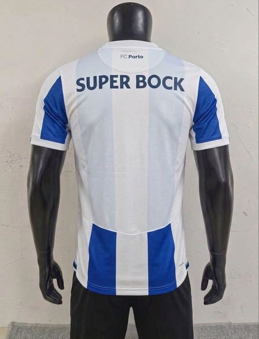 ⸻  FC Porto – Camisola principal 26/27