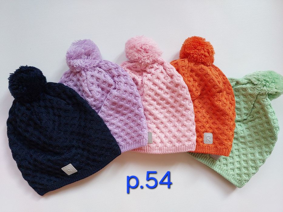 Зимова шапка Reima, рукавиці, літні кепки