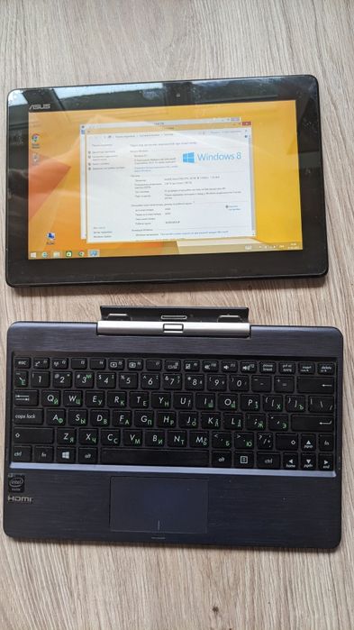 Продам ноутбук-планшет трансформер Asus