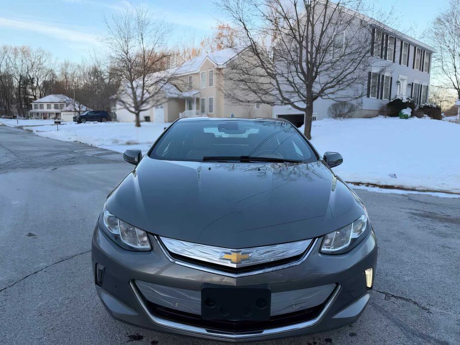 Chevrolet Volt Premier      2017