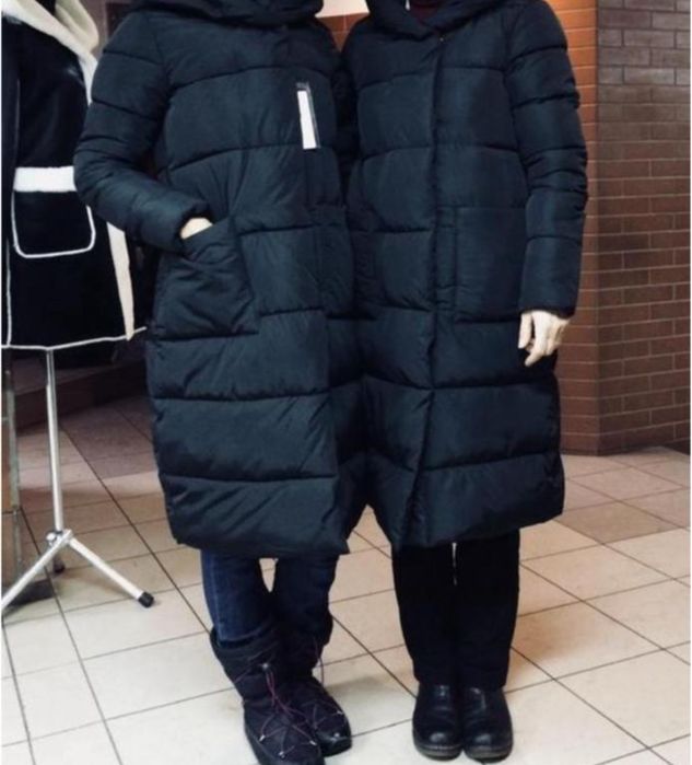 Куртка довга жіноча