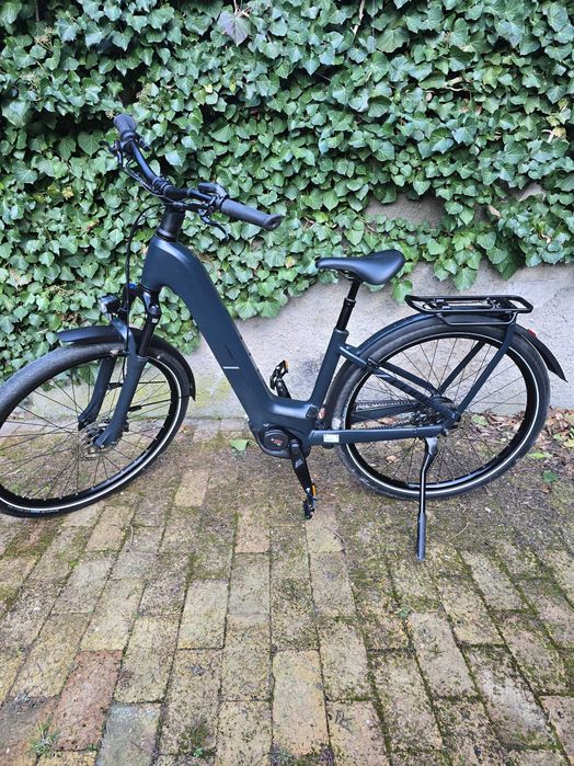 Rower elektryczny Cube Kathmandu