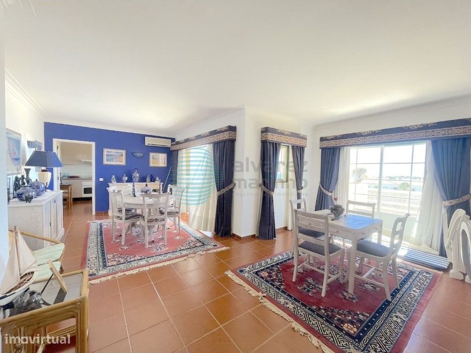 Penthouse 4 assoalhadas com uma área de 232m2, terraço 107m2, Vau, ...