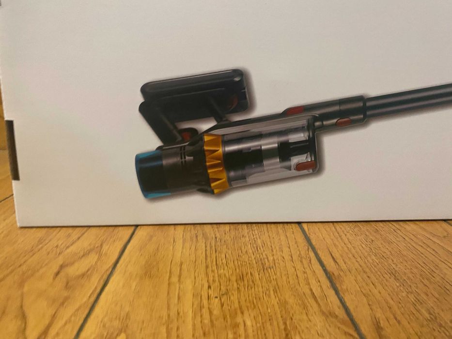 Zupełnie nowy, nieotwarty odkurzacz Dyson 15s