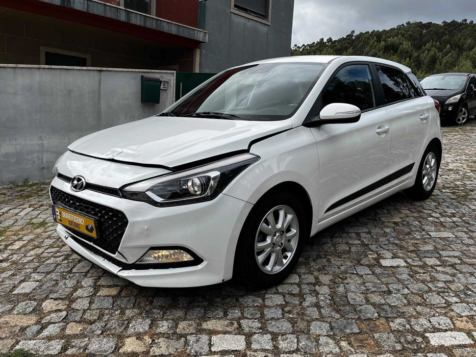 Hyundai i20 1.2 Blue Apenas 113 Mil Kms Nacional de 2016