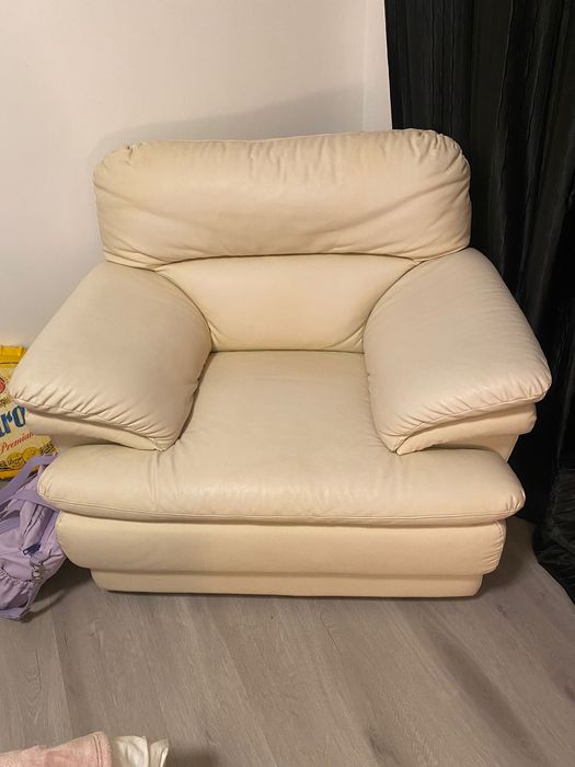 poltrona/sofá bege