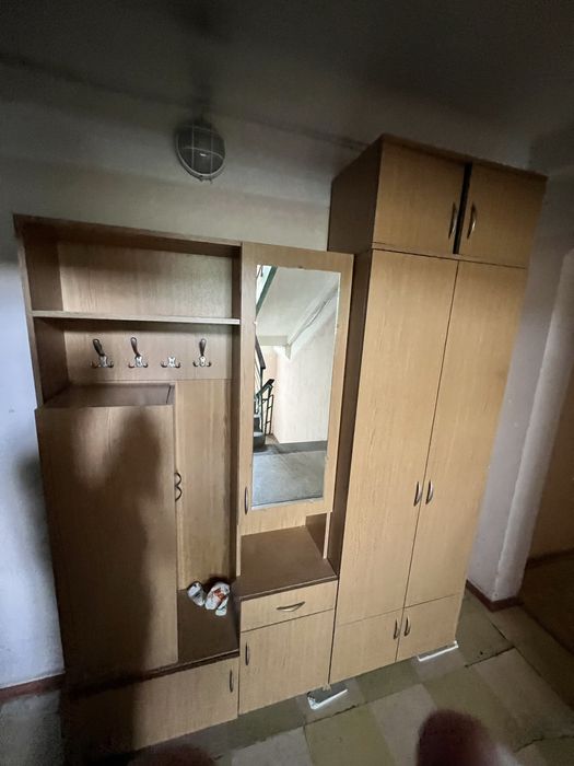 Продам шафу для взуття та речей.