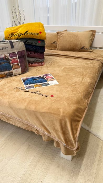 Велюрова постільна білизна Моніка