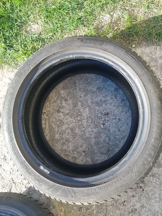 Good Year 225/45 R17  Vector 4 Seasans Gen-3  94W