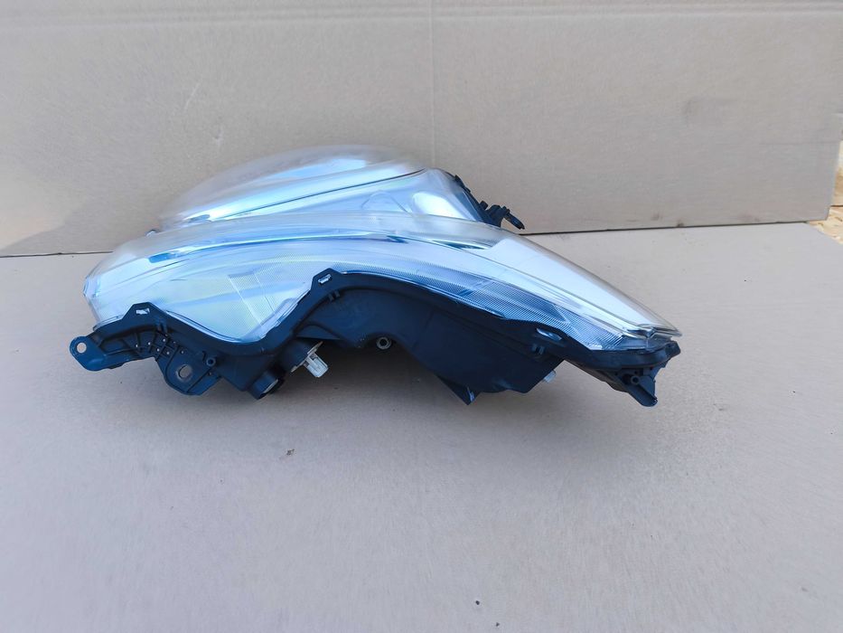 CITROEN C1 II 2 14- lampa prawa przód reflektor SOCZEWKA 81110-0H170