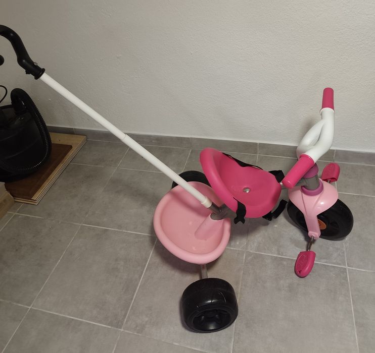 Triciclo criança