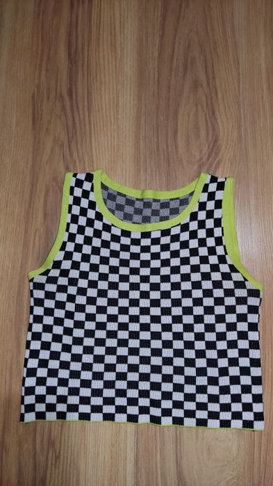 Жіночий чорно-білий топ