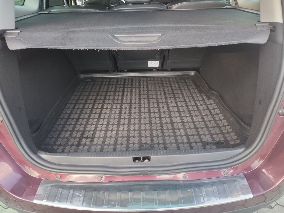 Renault Grand Scenik