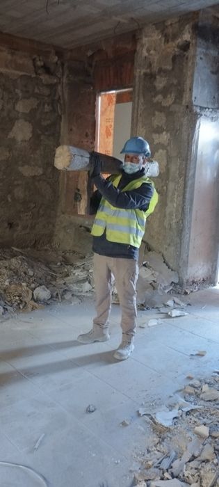 Recolha de entulho em Vila Nova de Gaia