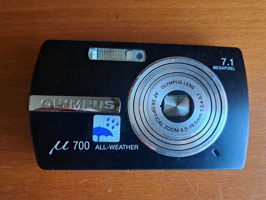 Câmara digital Olympus Stylus 700