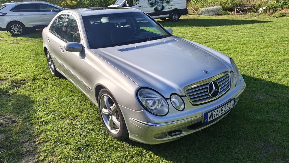 Mercedes w211 2.2cdi bardzo oszczędny.