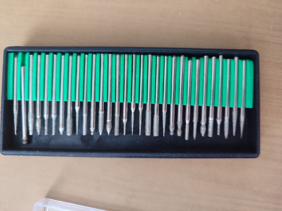 Набір насадок для бормашинки 30шт фрези з алмазним напиленням хвостови