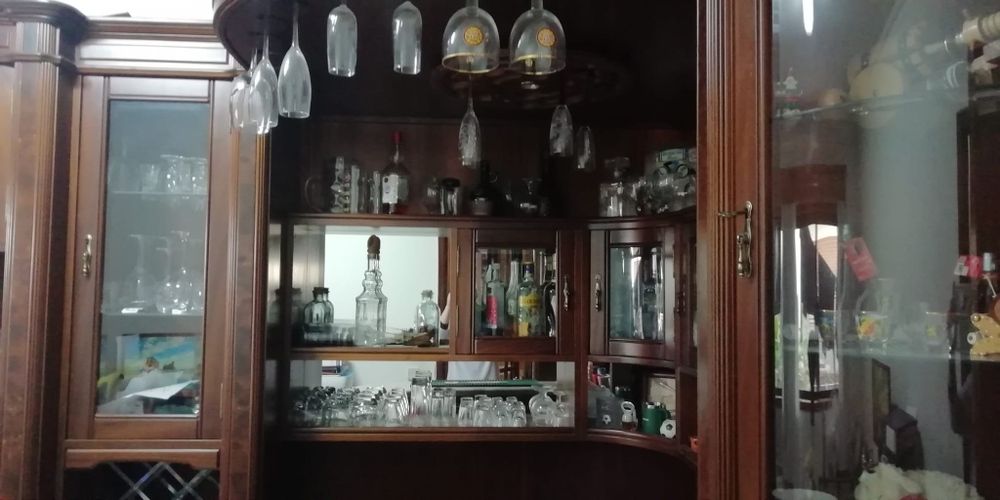 Móvel Bar, TV e Louceiro - em bom estado