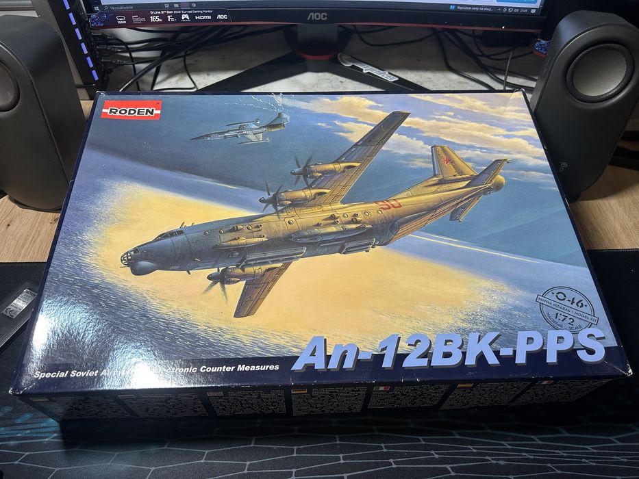 Roden 046 An-12 BK-PPS