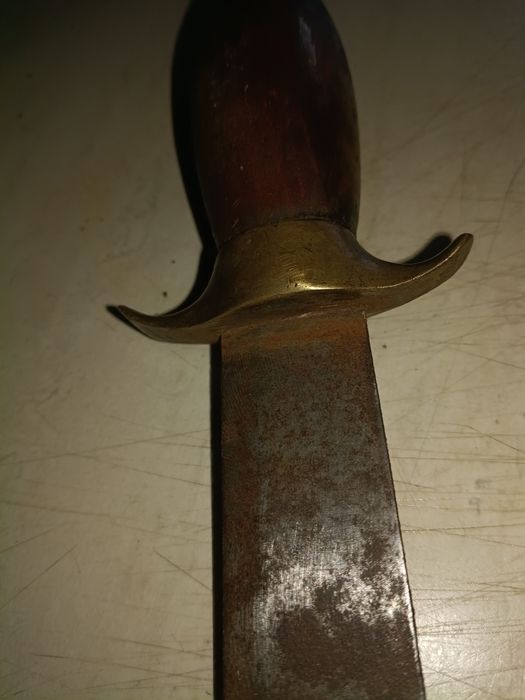 Nóż myśliwski stary