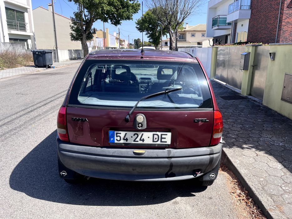Opel Corsa B 1993 - 600€