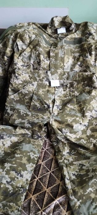 Продам військову форму
