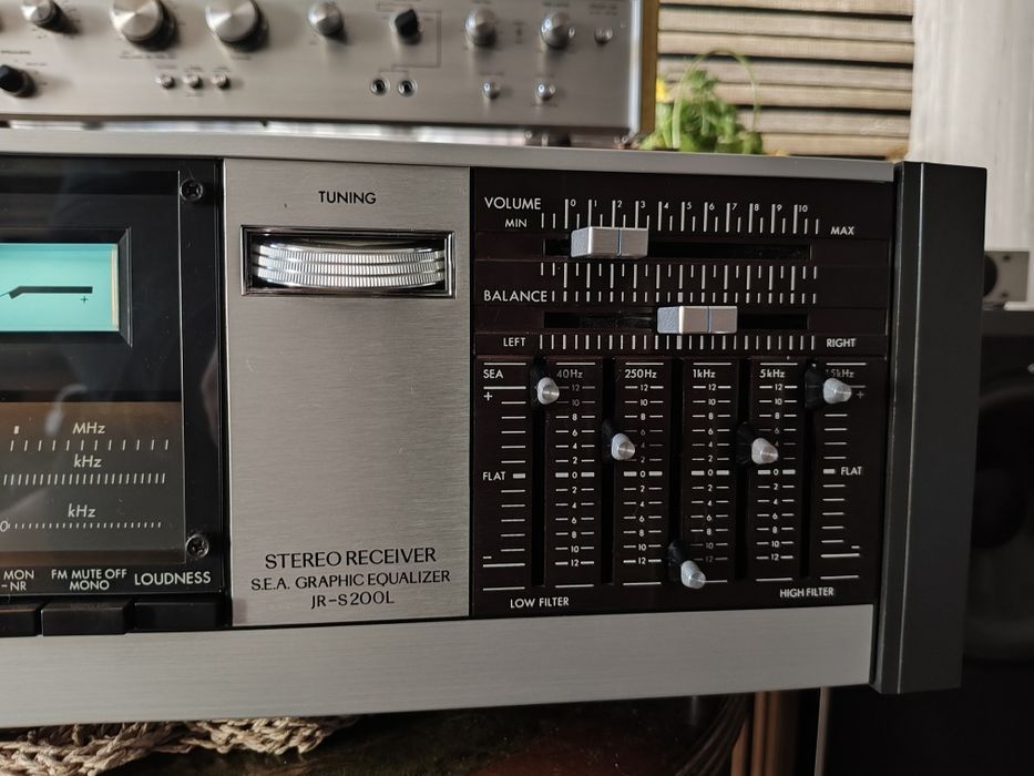 Amplituner JVC JR-S 200L 4x40W Gabinetowy  z korektorem
