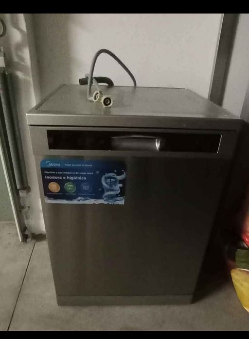 Máquina de lavar louça