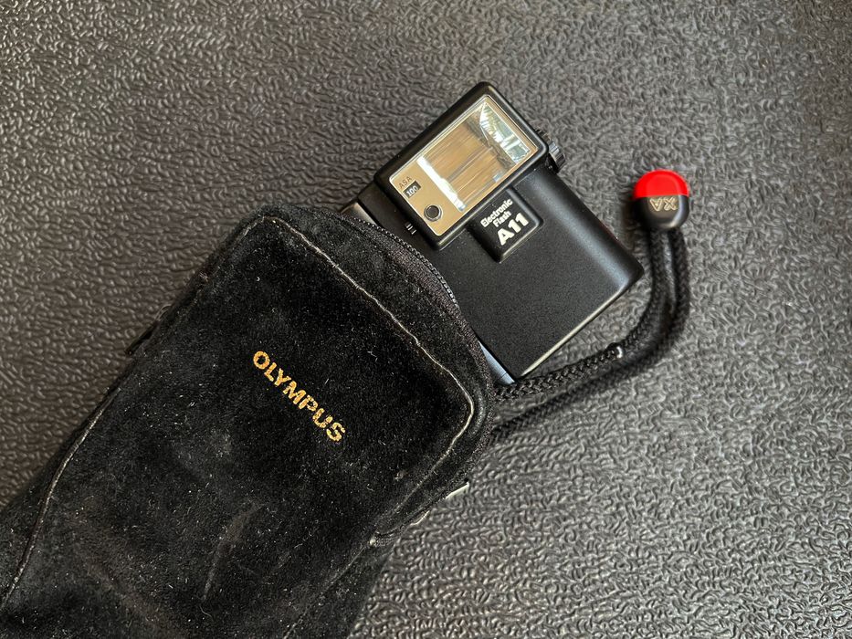 Olympus XA4 Macro + Flash A11 + Bolsa Original 35mm