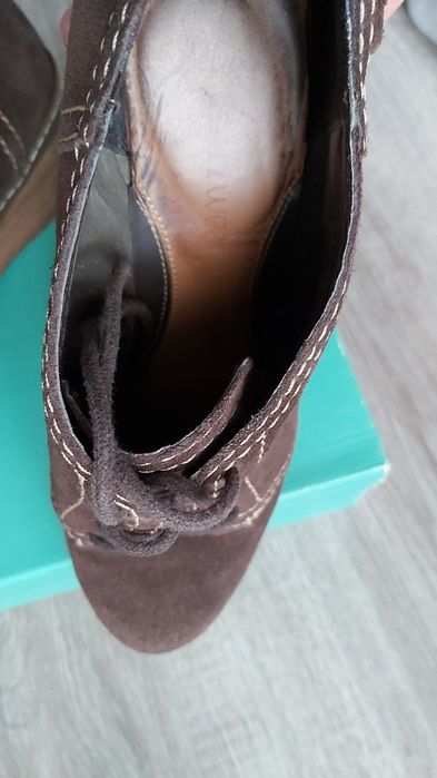 Ботинки Clarks замшевые
