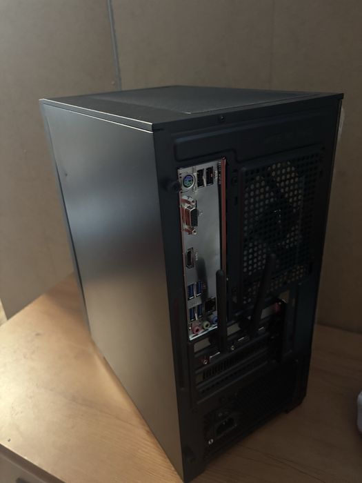 Konputer Ryzen 3 4100 A520 GTX 1050 8gb ram 256 NVME
