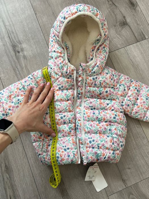 Куртка  F&F 3-6 місяців