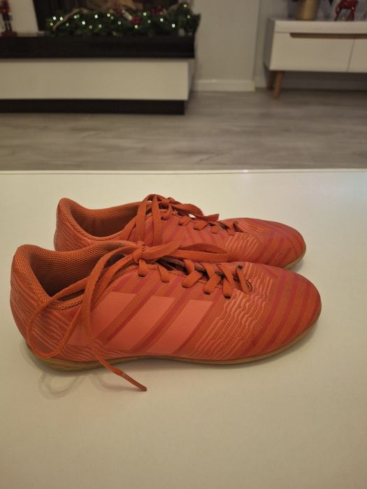 Halówki adidas rozm.33