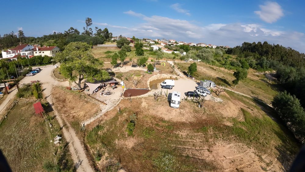 Terreno de 400m2 p/parquear caravana. Quinta Equestre 10ha Central Portugal