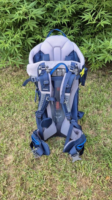 Deuter Kid Comfort – Mochila porta-bebé/criança para caminhadas