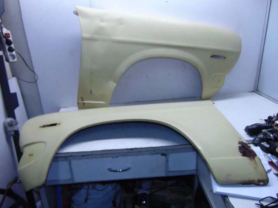 Datsun 1200 guarda lamas " usado em bom estado
