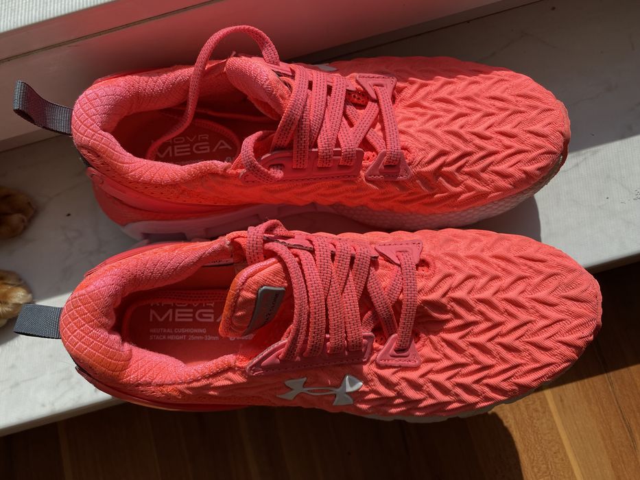 Кросівки under Armour 36,5