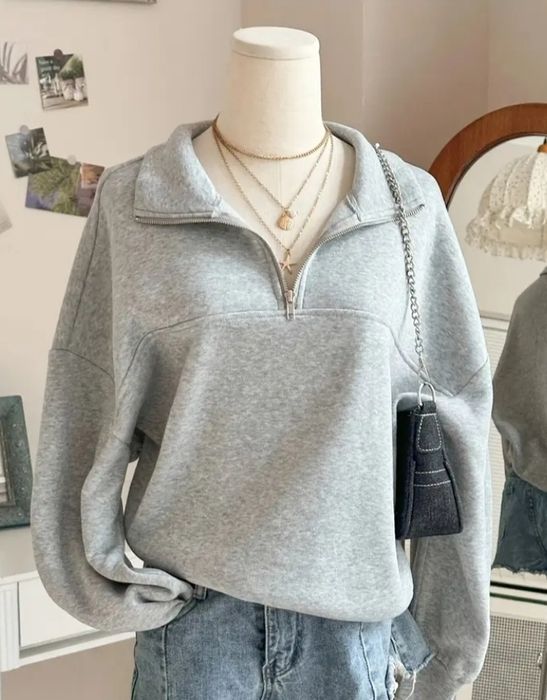 Сіра підліткова кофта