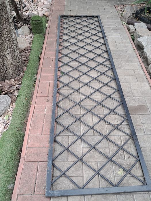 Металлическая секция