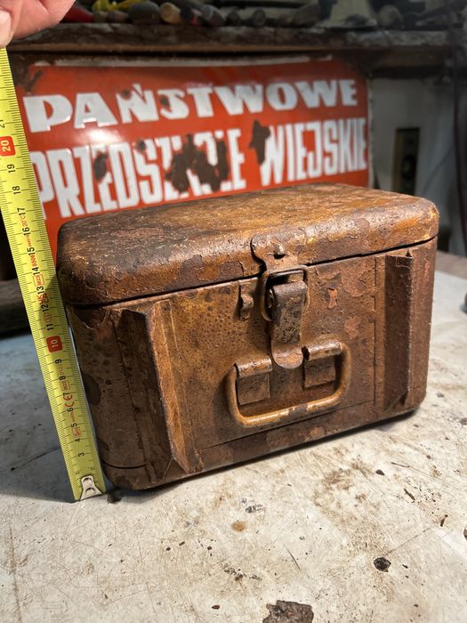 Skrzynka amunicyjna , rzadka na granaty