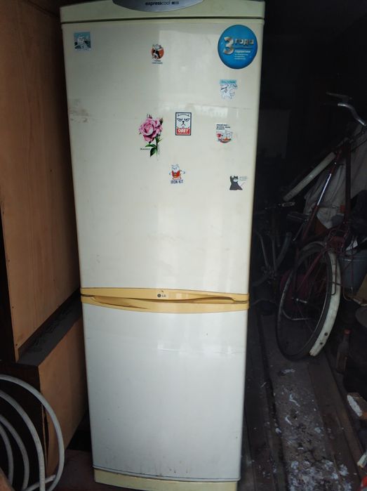 Холодильник LG,рабочий,б.у.