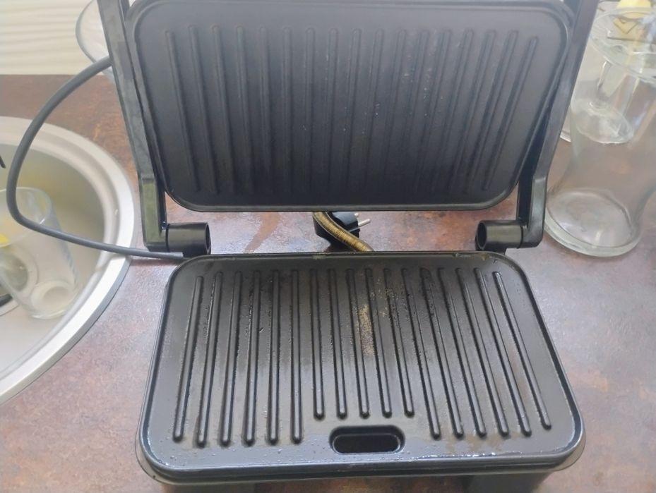 Opiekacz grill sprzedam